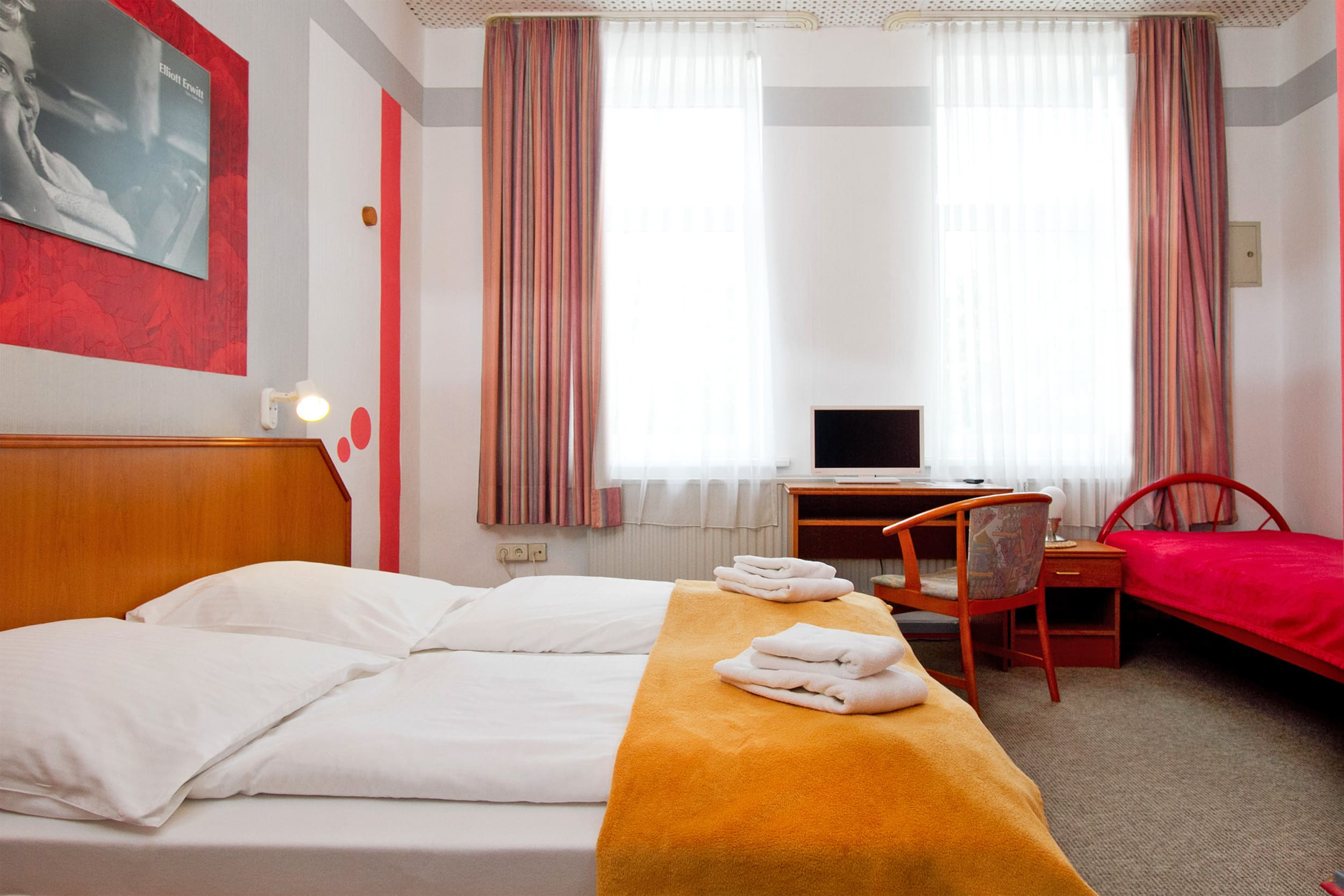 Ein weiteres unserer herzlichen Familienzimmer / Another of our comfortable family rooms